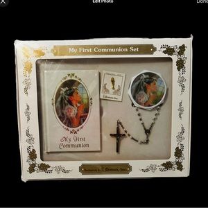 Vintage 1999-First Communion Gift Set-Roman Inc-Book/Rosary/Box/Scapular/Pin-NIB